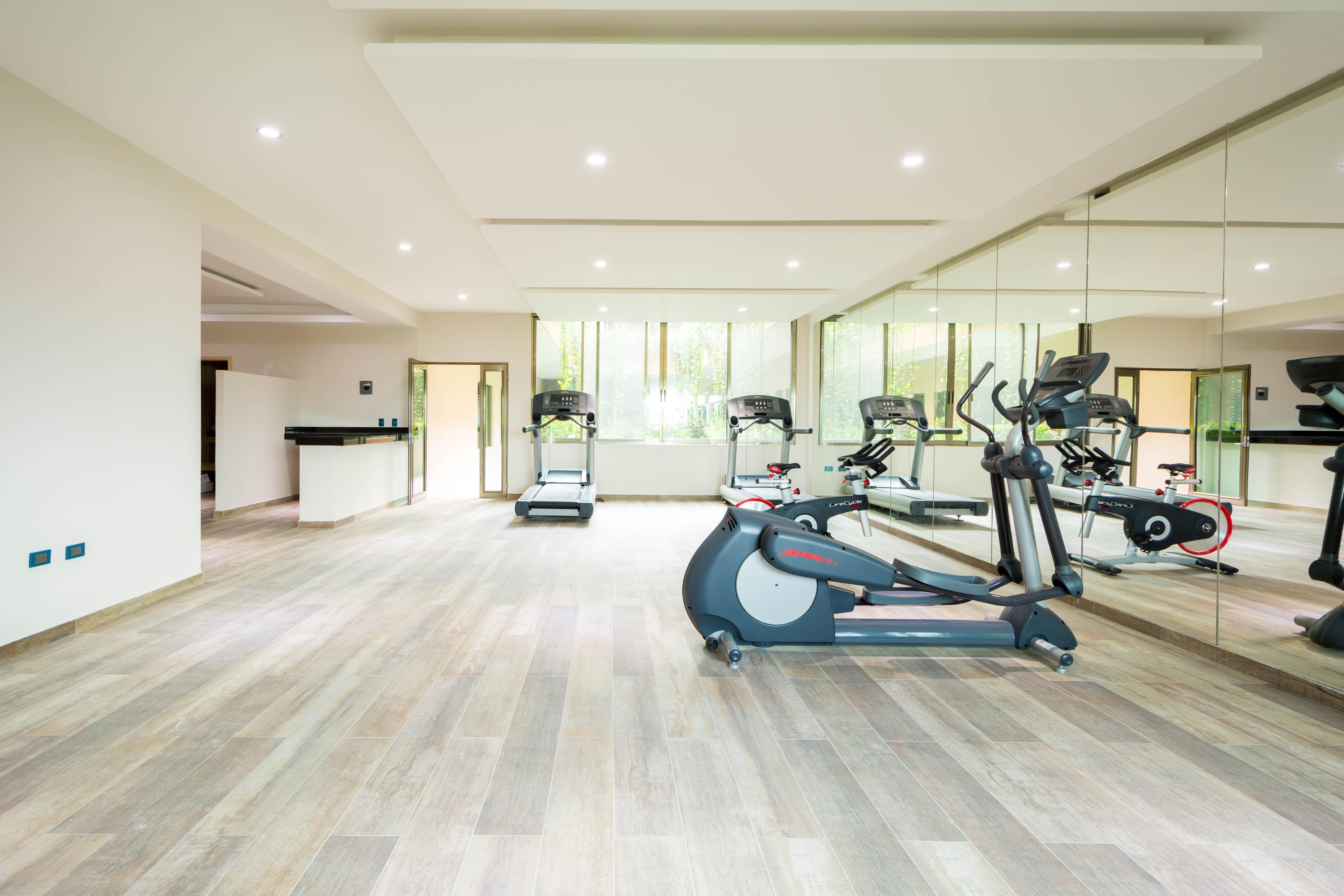 Palmarena Rooms & Residences - Long Stay Comfort With Parking, Sauna, Gym & Pool - Steps From 5Th Avenue Playa del Carmen Exteriör bild
