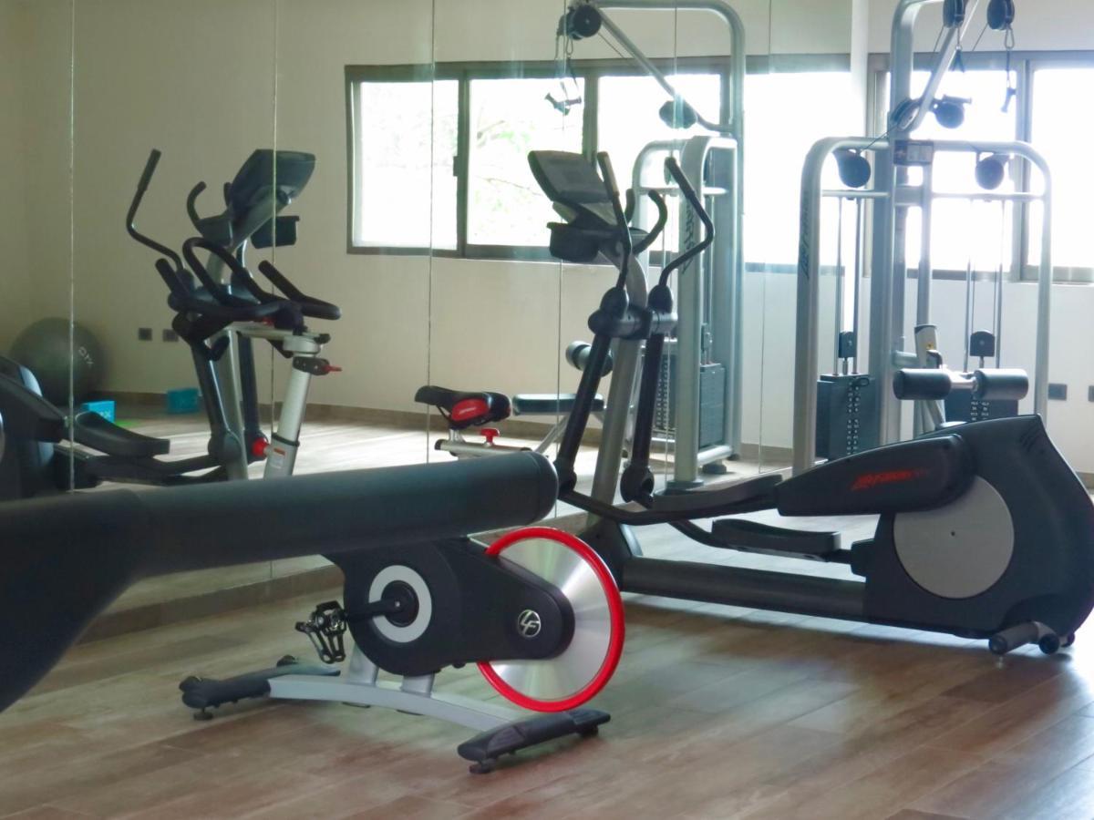 Palmarena Rooms & Residences - Long Stay Comfort With Parking, Sauna, Gym & Pool - Steps From 5Th Avenue Playa del Carmen Exteriör bild