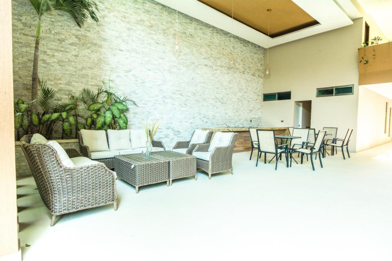 Palmarena Rooms & Residences - Long Stay Comfort With Parking, Sauna, Gym & Pool - Steps From 5Th Avenue Playa del Carmen Exteriör bild